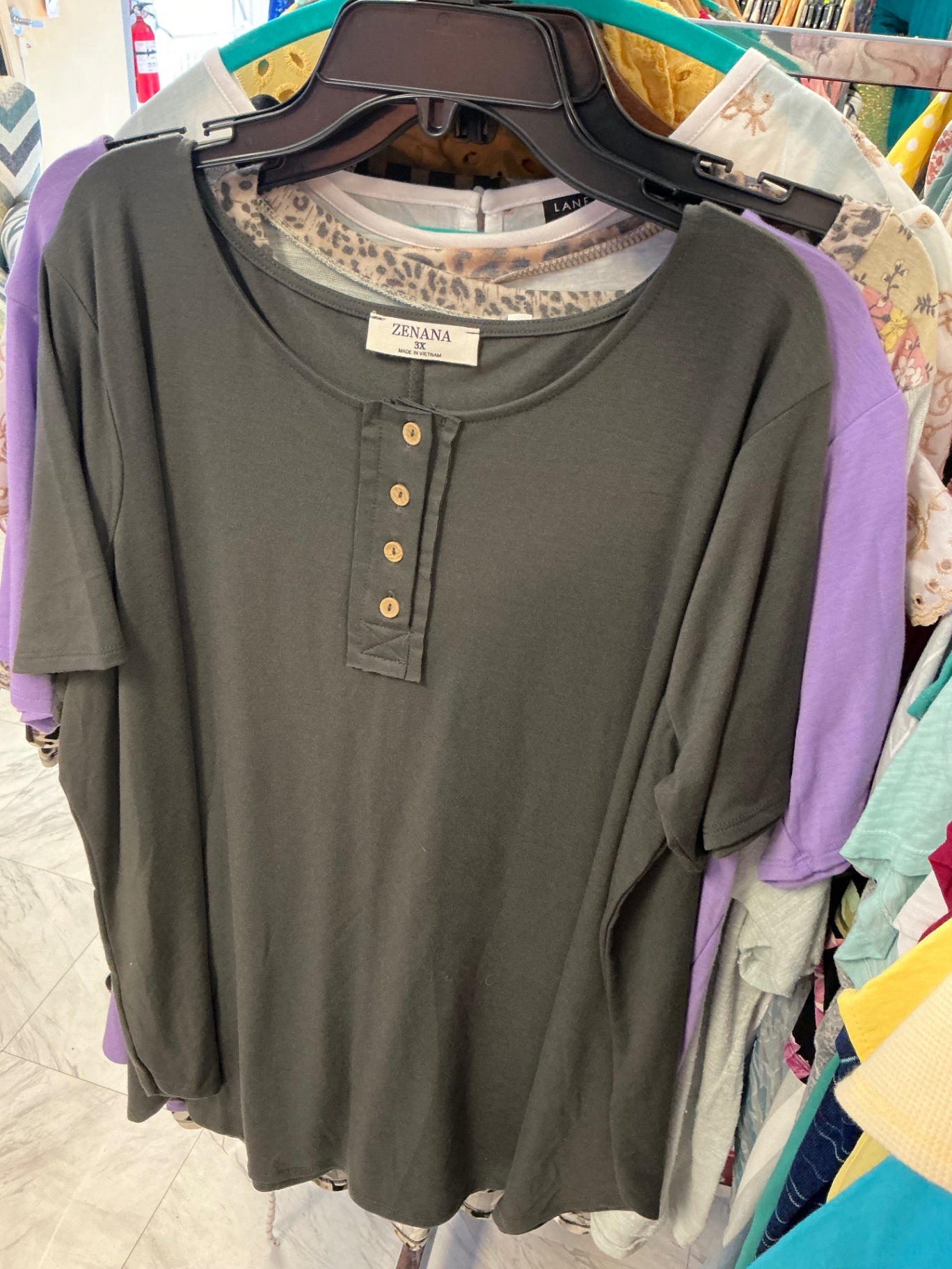 Zenana T-Shirt 3X Dark Green NWOT