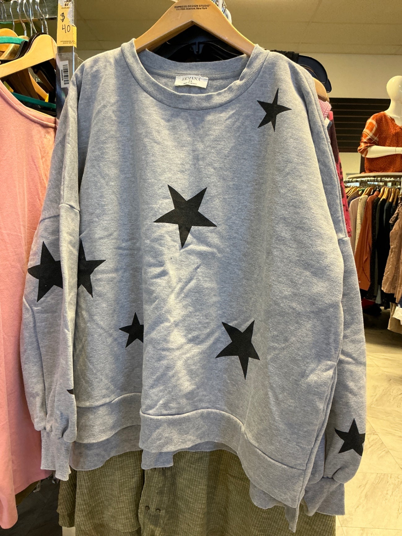 Zenana Sweatshirt 3X Grey w/ Stars NWOT