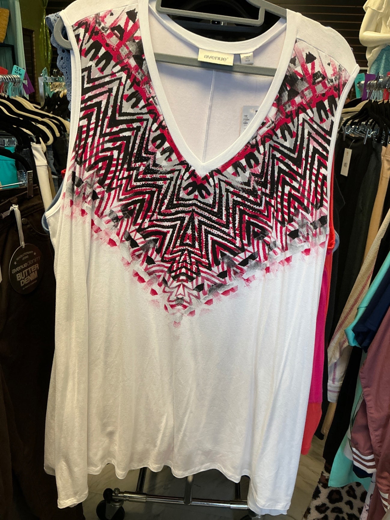 Avenue Tank Top 26/28 White