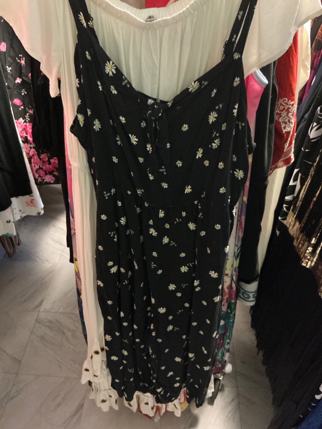 AUW Dress - Black with white and yellow daisy pattern - 2X