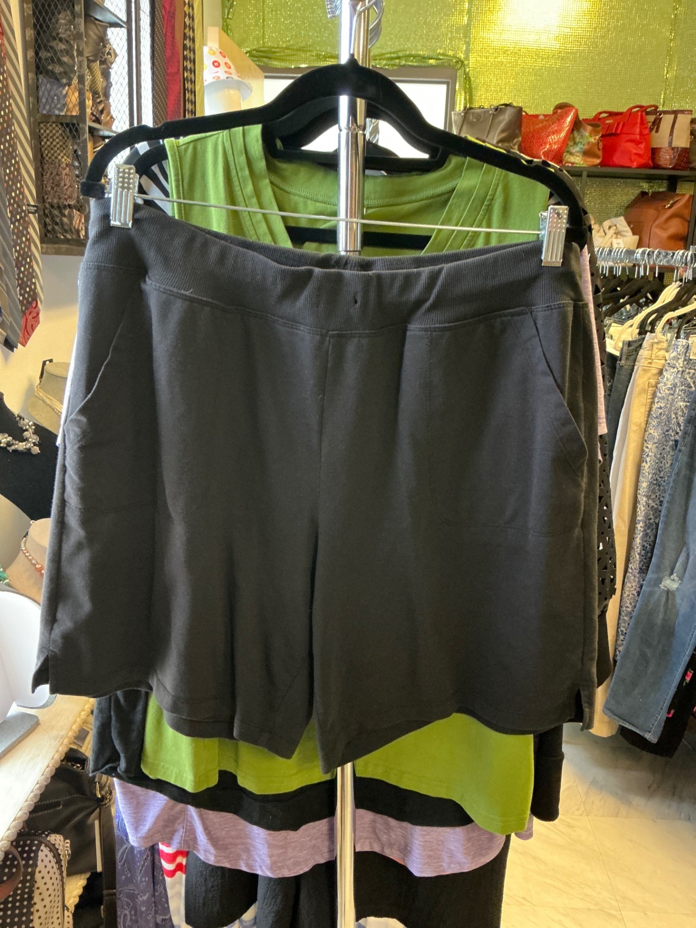 Athletic Shorts - Gray - XXL