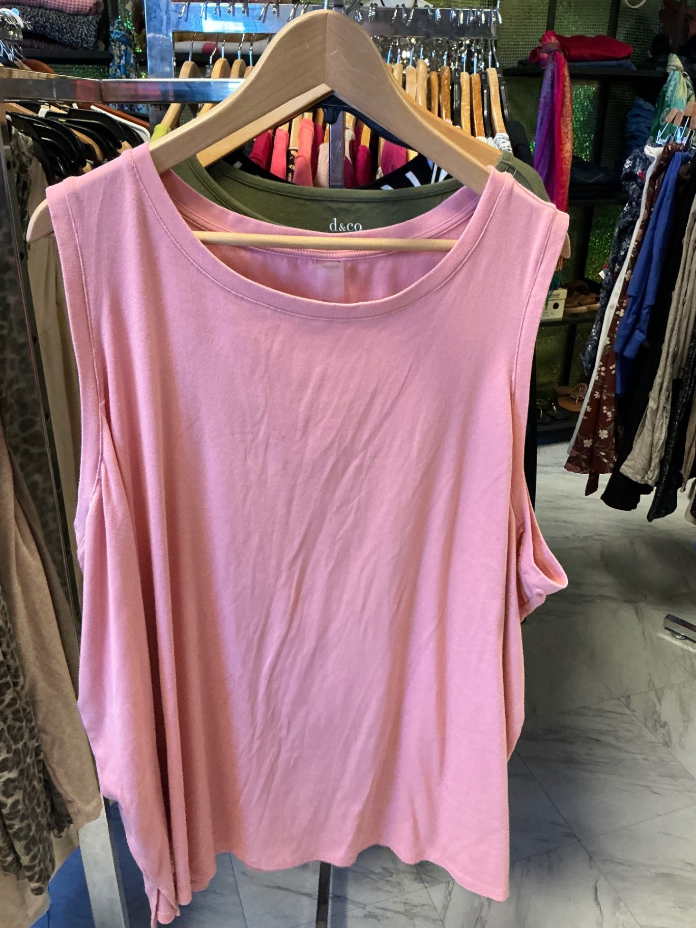 Zuda Sleeveless Top 5X Pink