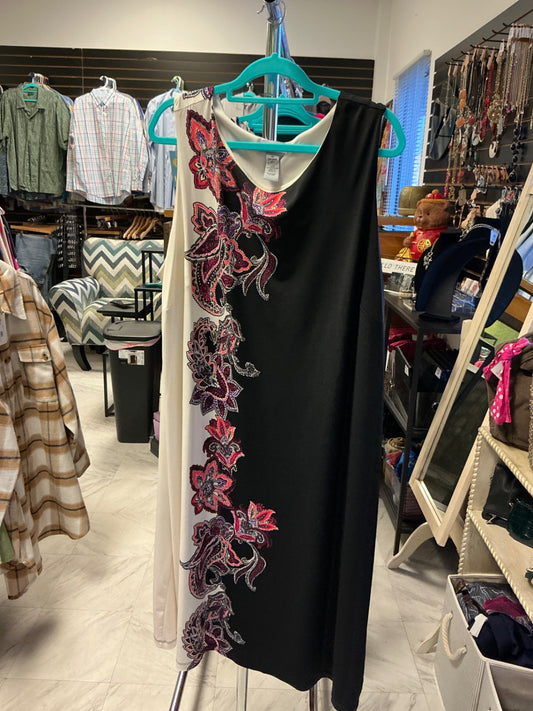 Catherine's Sleeveless Dress 3X Black and Beige with Floral Embroidery