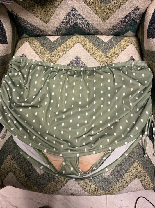 Cacique Swim Skirt 14 Green with white dots