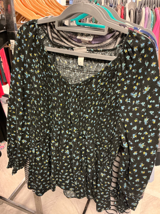 Ava & Viv Blouse 4X Black with floral print