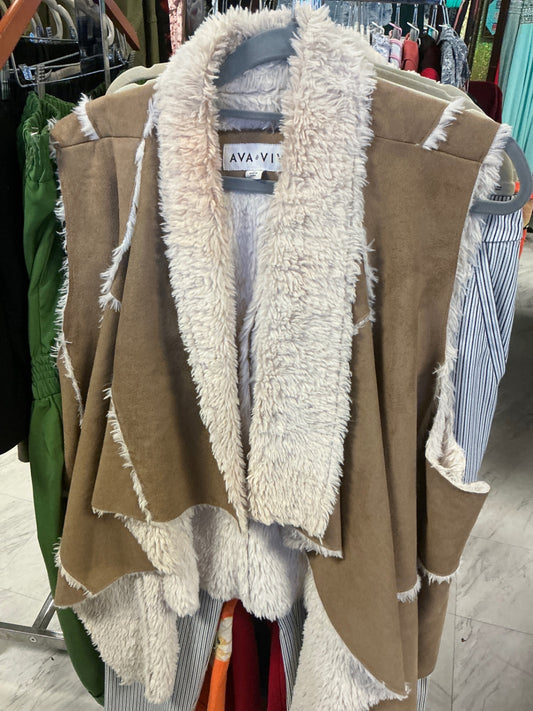 Ava & Viv Vest 3X Brown