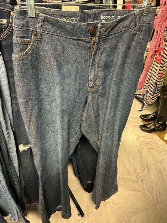 Avenue Jeans 26P Dark Blue NWT