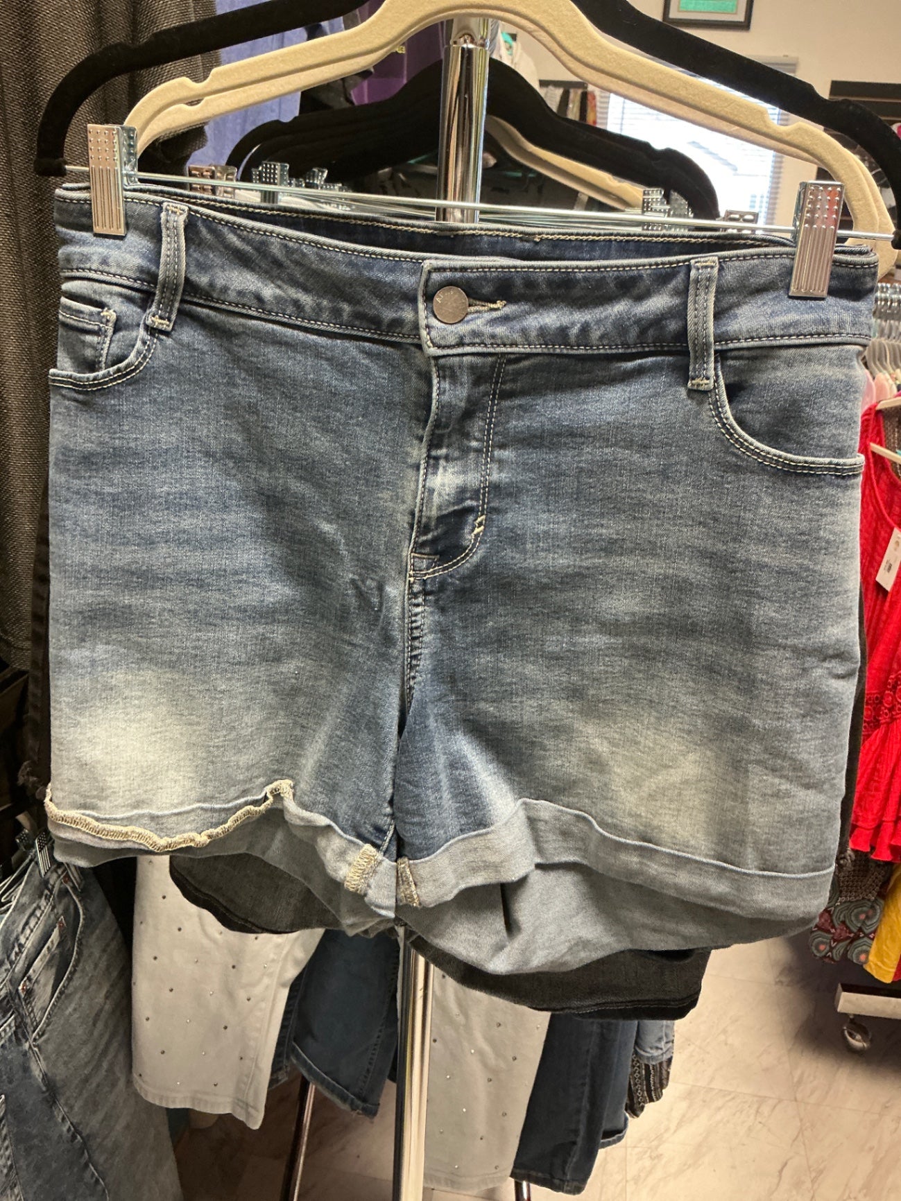 Apt. 9 Denim Shorts 18 Light Blue