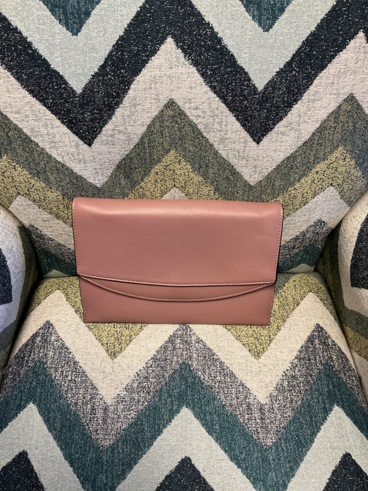 a new day Clutch Pink NWOT