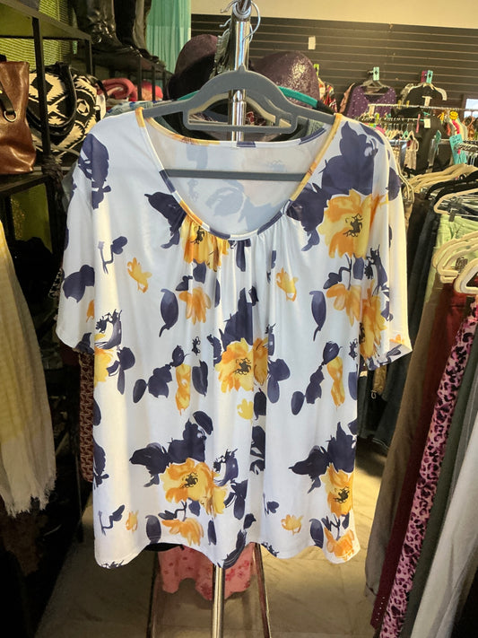 Blouse 5X White with Yellow and Navy Floral Print