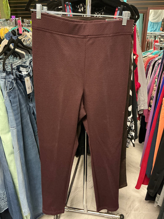 Avenue Pants 22/24 Burgundy NWT