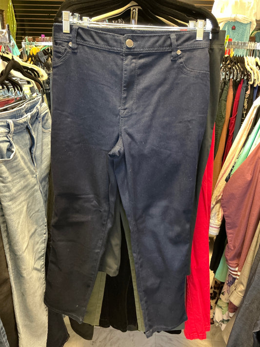 Avenue Jeans 20P Navy NWT