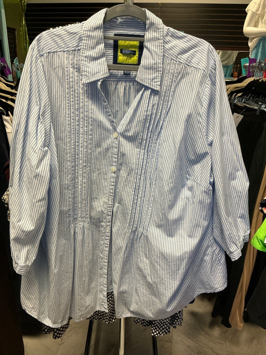 Avenue Button-Up Shirt 26/28 Light Blue and White Stripes