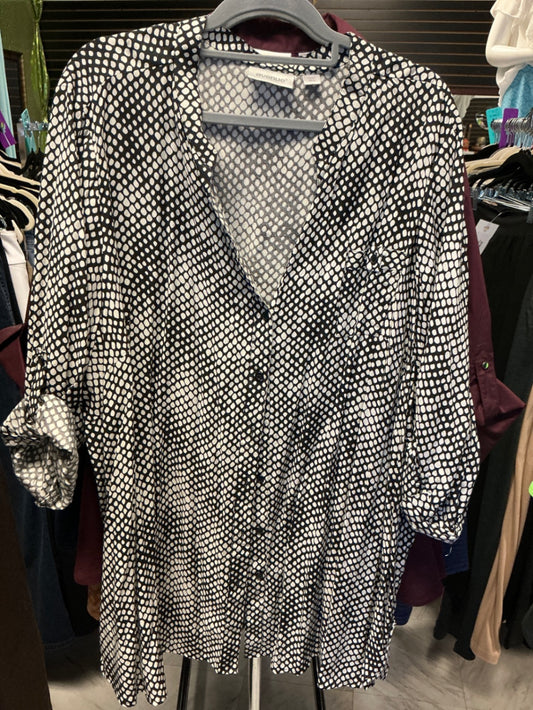 Avenue Shirt 30/32 Black and White