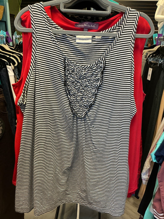 Avenue Tank Top 26/28 Black and White Stripes