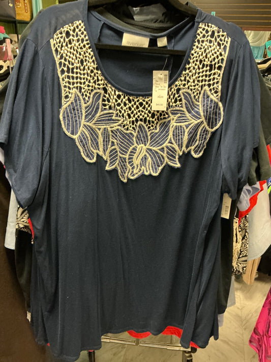 Avenue T-Shirt 26/28 Navy Blue NWT
