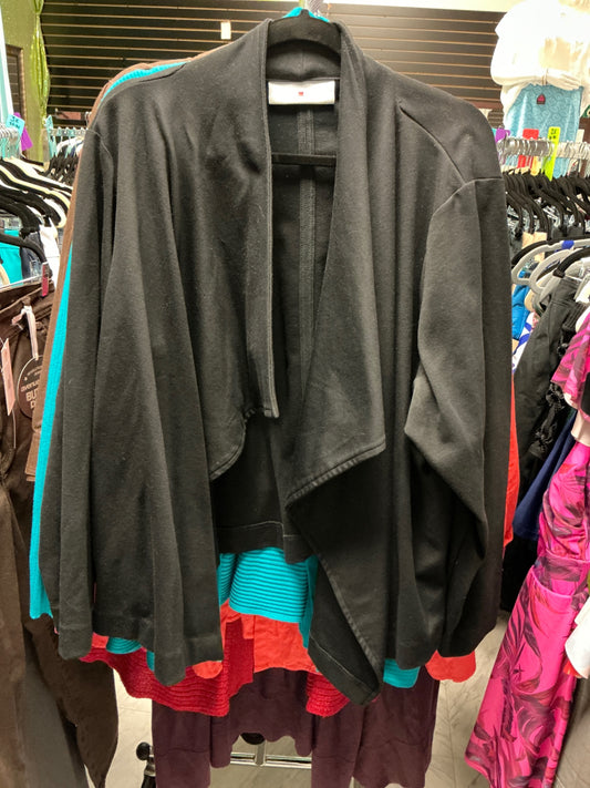 Avenue Cardigan 22/24 Black
