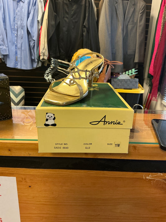 Annie Sandals - Gold - 11W