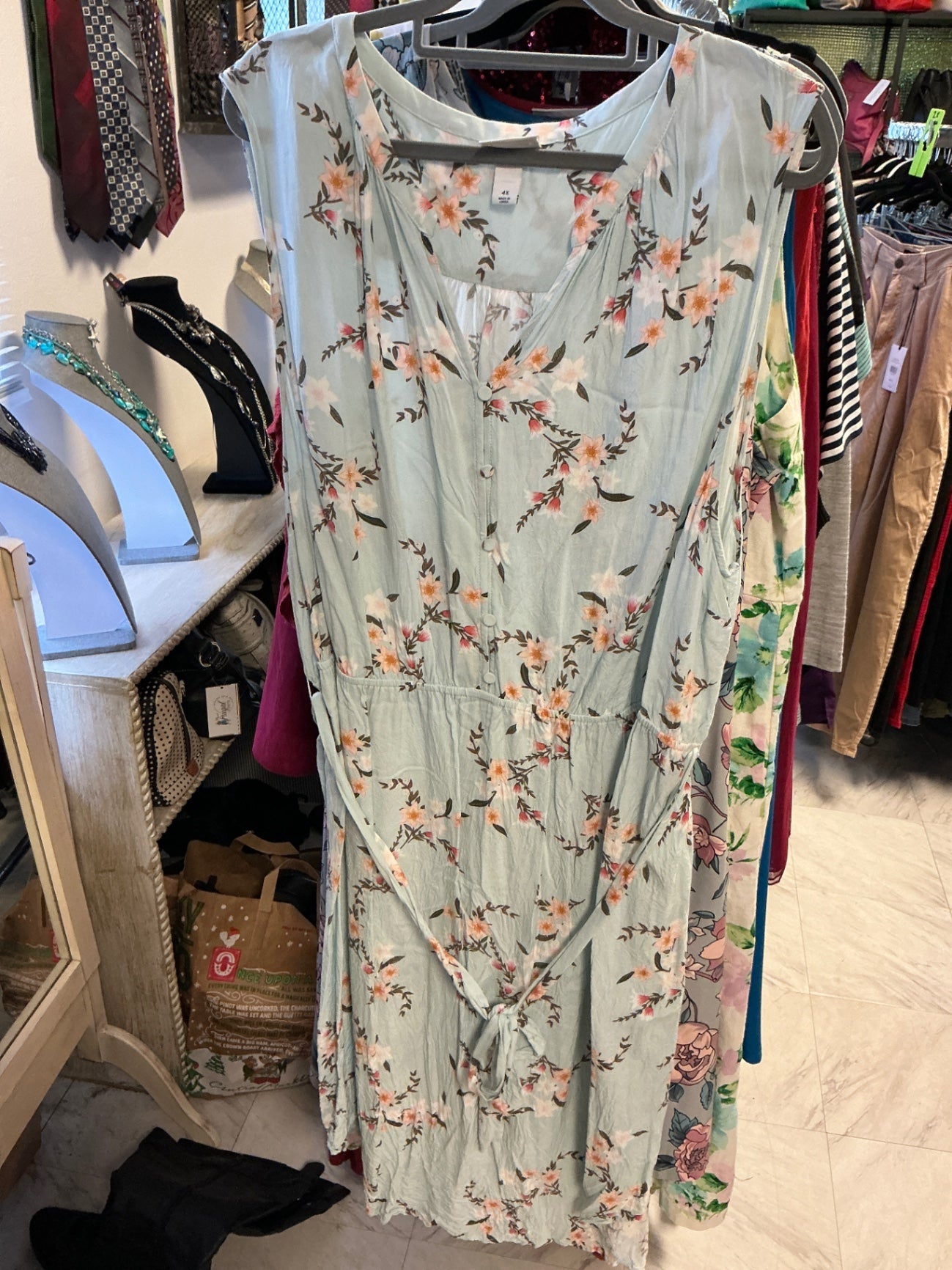 Ava & Viv Dress - Light Blue with Peach and Brown floral pattern - 4X