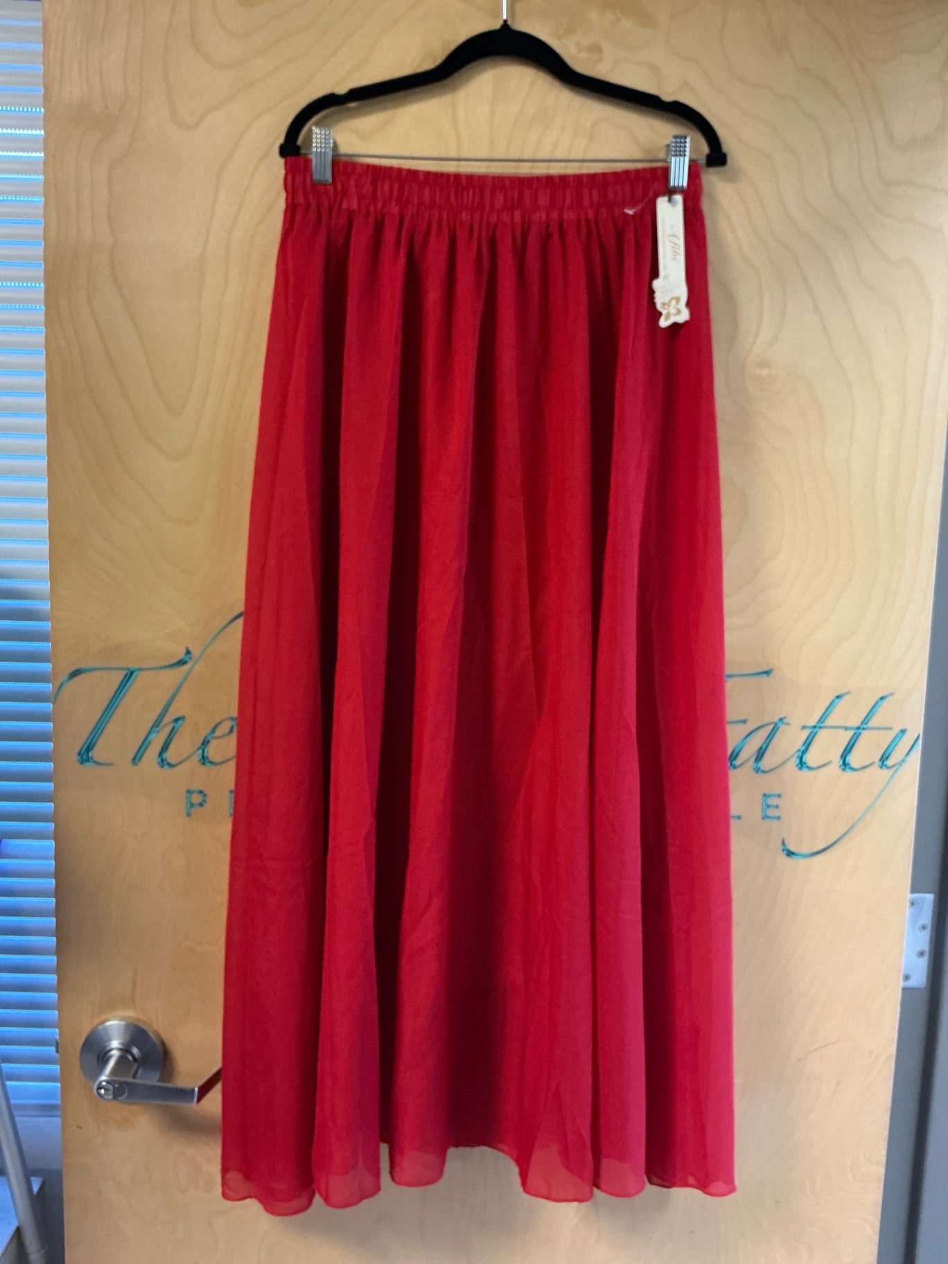 A fibi Maxi Skirt - Red - 3XL NWT