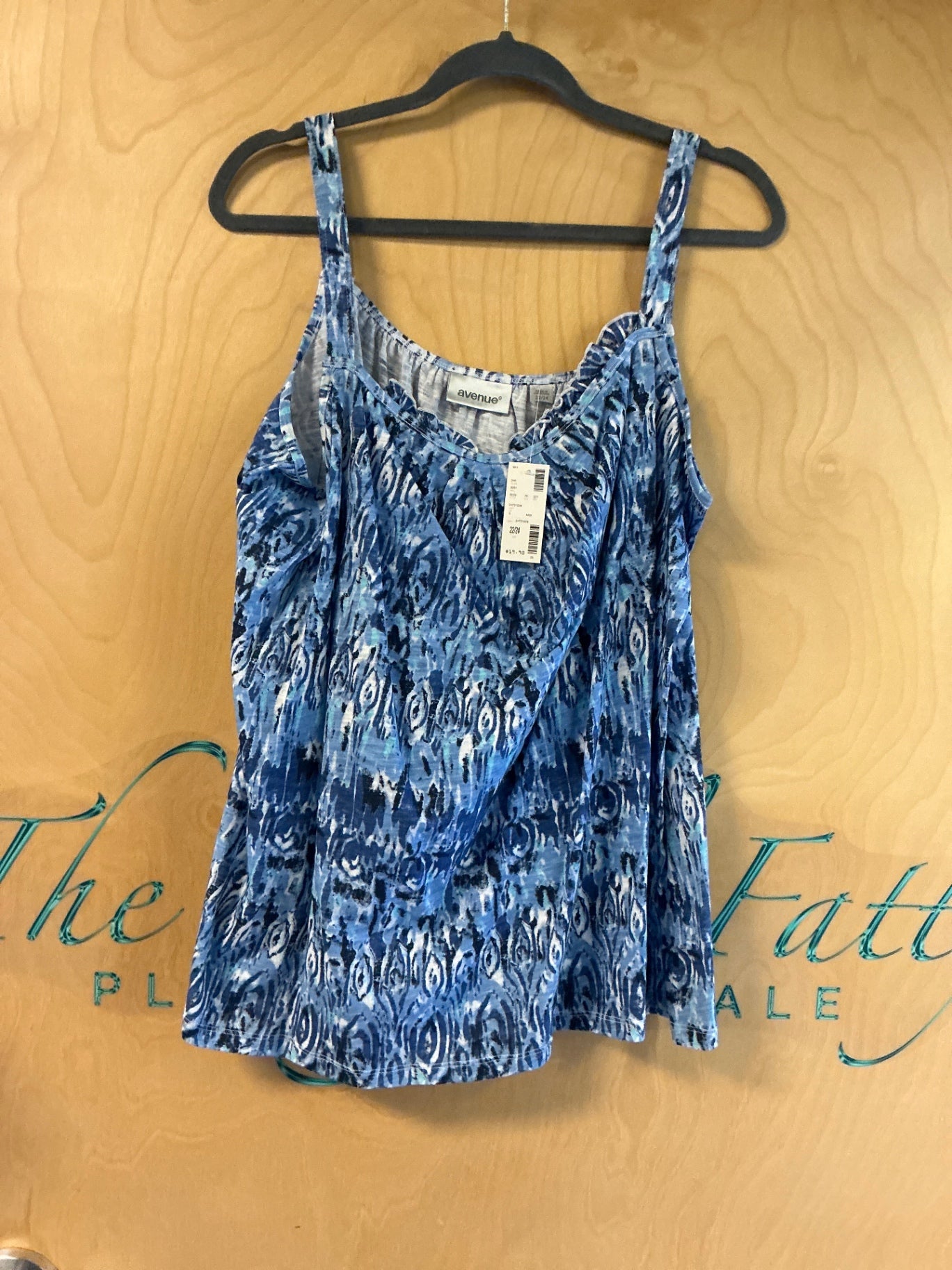 Avenue Sleeveless Top - Blue - 22/24 NWT