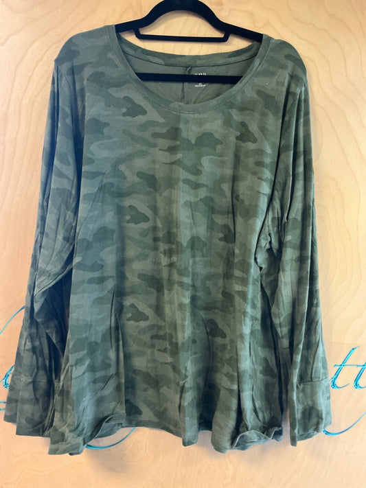 Ana Long Sleeve TShirt - Green camo pattern - 4X
