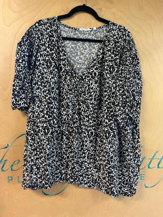 Candace Cameron Bure Blouse - Black and White - 5X