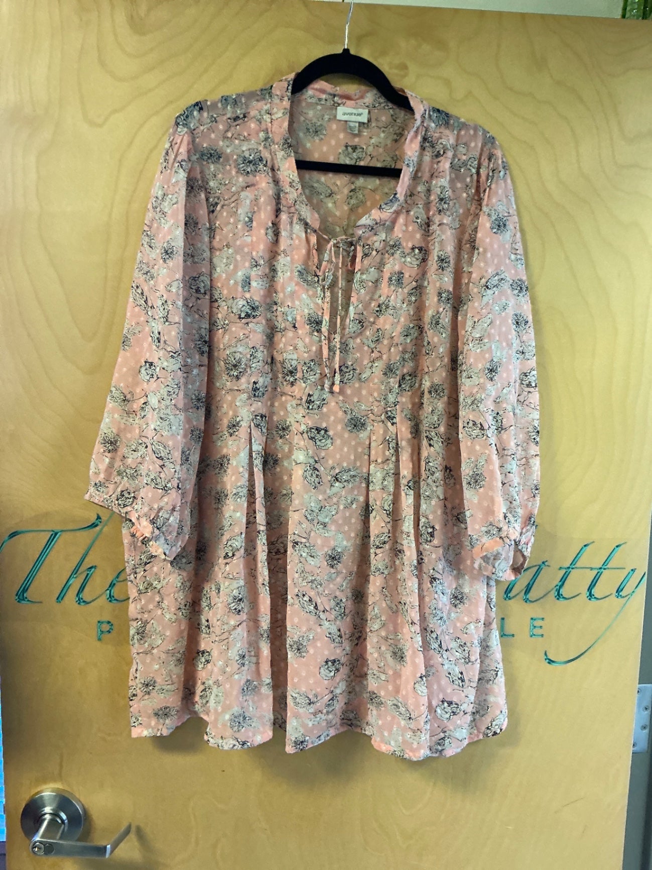 avenue Blouse - Pink with floral pattern - 22/24