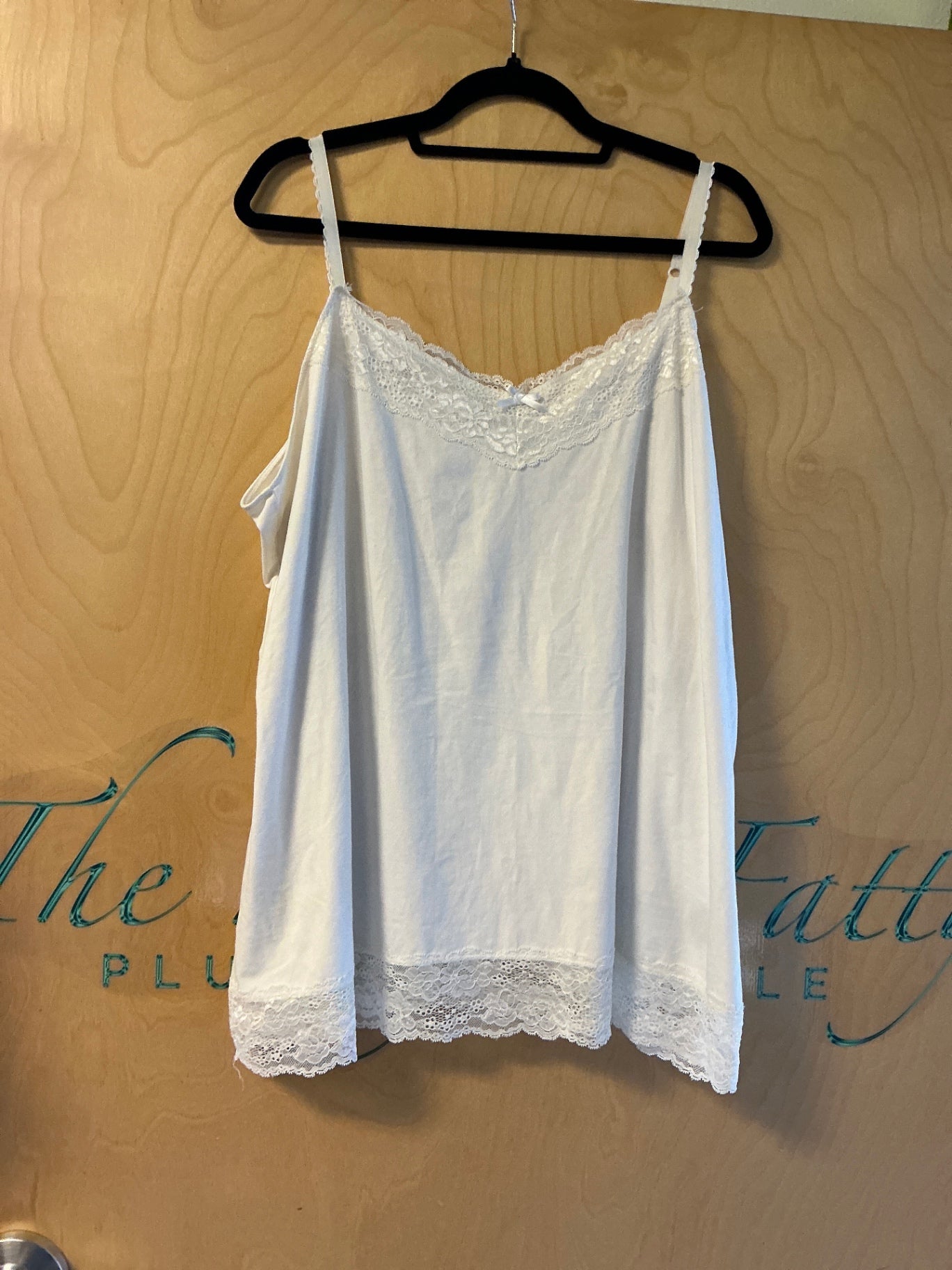 Avenue Camisole - White - 22/24